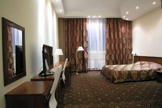 Гостиница Орбита Усинск Двухместный номер Делюкс с 1 кроватью-1