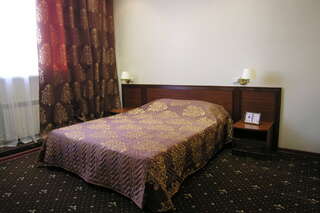 Гостиница Орбита Усинск Двухместный номер Делюкс с 1 кроватью-3