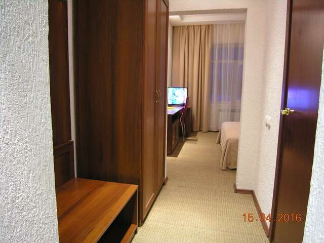 Гостиница Орбита Усинск-8