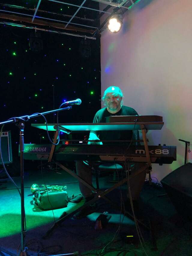 Гостиница Орбита Усинск-98